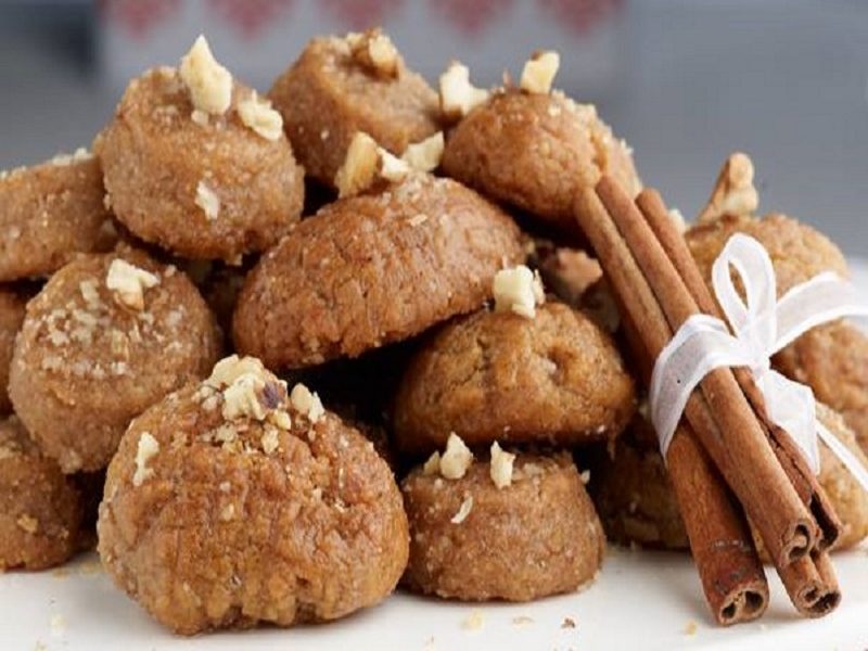 An Authentically Greek Christmas Dinner