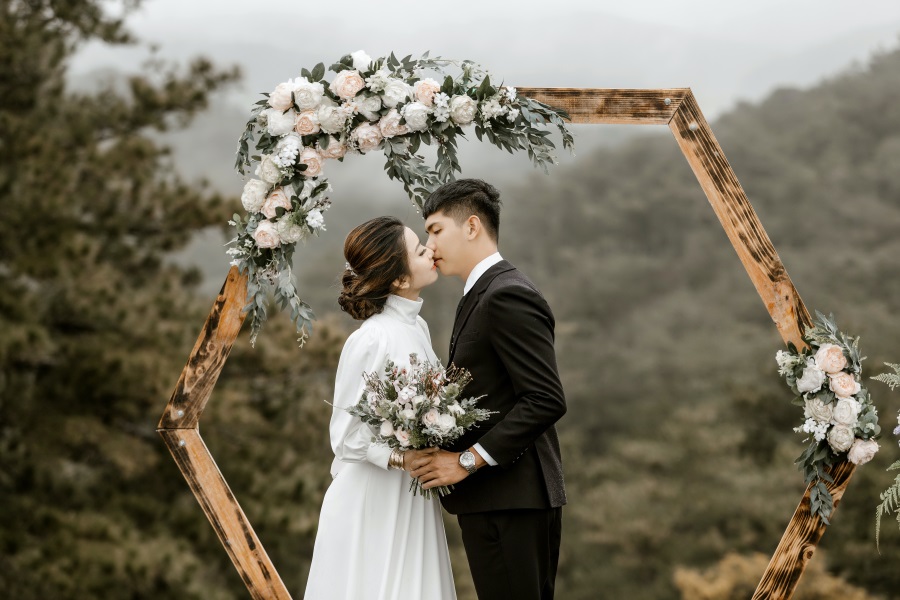Micro Weddings In Greece