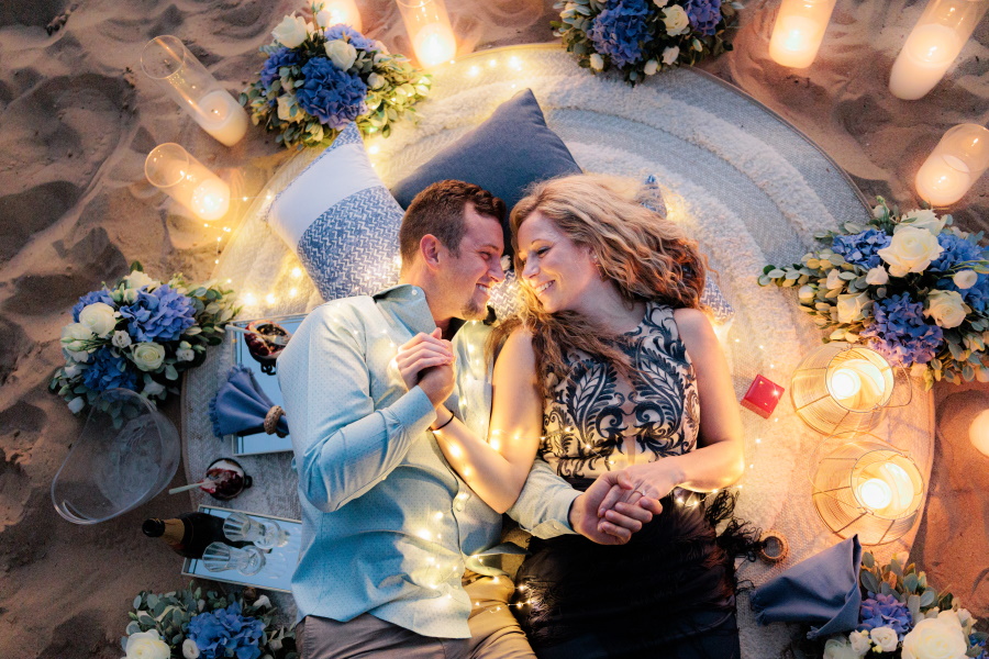 A Beach Picnic Proposal in Chania