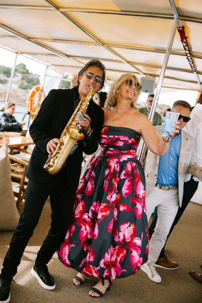pre-wedding-boat-party-greece